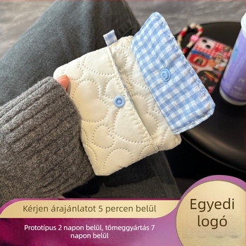 Poliészter kozmetikai táska szív alakú mintával, vízálló uniszex tároló kártyák és fülhallgatók számára
