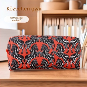 Sminktaska vászonból anime mintával, zip nyílású, 20 L alatti kapacitás, vízálló