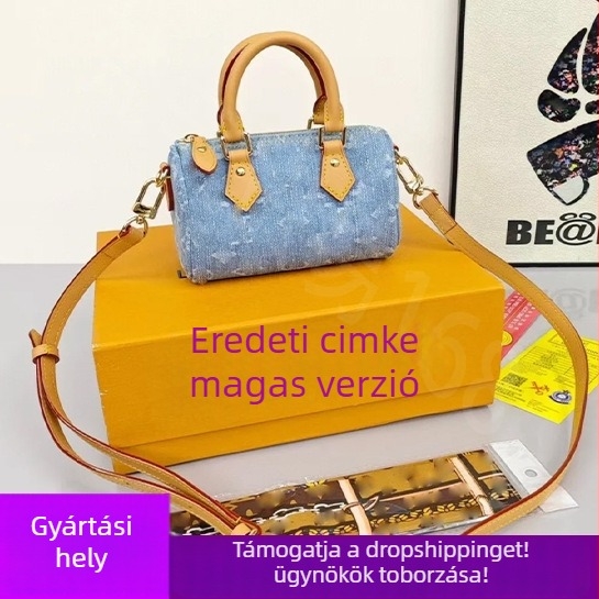 Denim keresztpántos táska – párnás forma, cipzár, vászon bélés, egy vállpánt, városi egyszerűség, 11212