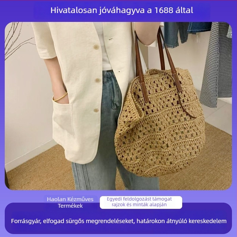 Szalmából készült tote táska, vízszintes négyzet alakú, vászon belsővel, laminált cipzáras zseb