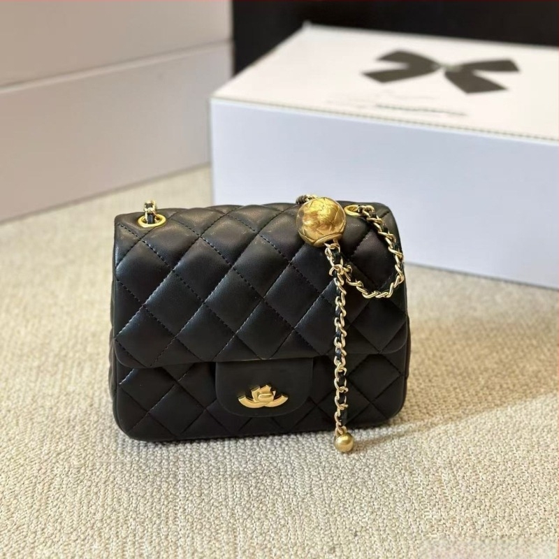 666 Valódi bőrből készült crossbody táska, vízszintes négyszög alakú, báránybőr bélés, telefontartó zseb, állítható vállpánt, utcai stílus