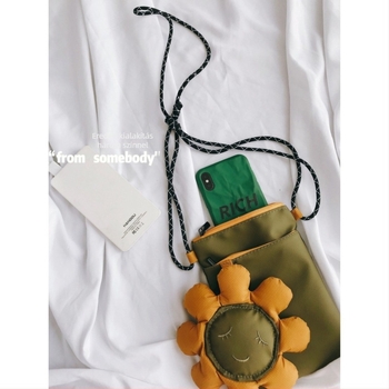 Patch dizájnos crossbody telefon táska, Oxford anyag, városi egyszerű stílus, függőleges négyzetes forma, cipzár nyitás, belső zseb a telefon számára