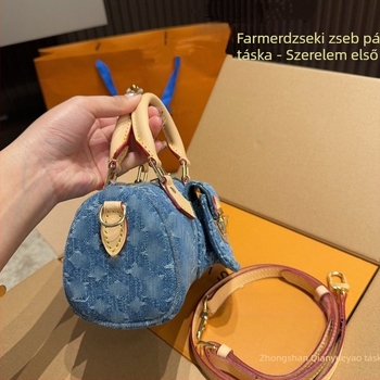 Denim hengeres crossbody táska cipzárral, Oxford béléssel, mobiltelefon-zseb | 2024 tavasz
