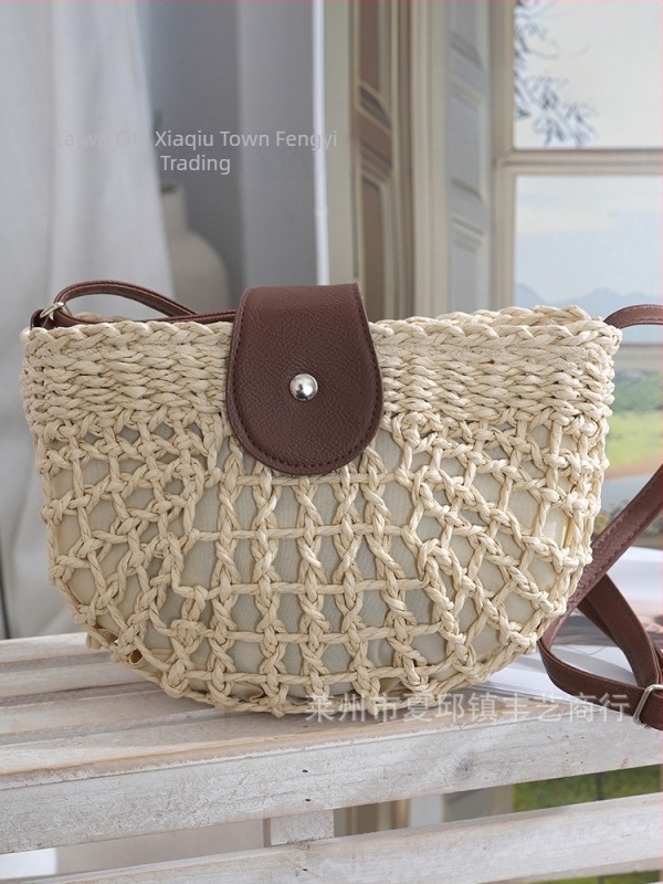 Női nyári szalma táska – fonott beach crossbody, félkör alakú, közepes méret