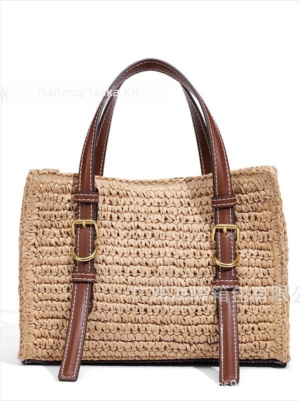 PP szalma anyagú strand táska nyaraláshoz, horizontális négyzet alakú forma, mágneses csat, belső zseb a mobiltelefon számára, poliészter bélés.