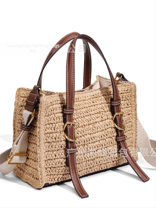 PP szalma anyagú strand táska nyaraláshoz, horizontális négyzet alakú forma, mágneses csat, belső zseb a mobiltelefon számára, poliészter bélés.