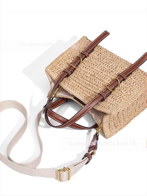 PP szalma anyagú strand táska nyaraláshoz, horizontális négyzet alakú forma, mágneses csat, belső zseb a mobiltelefon számára, poliészter bélés.