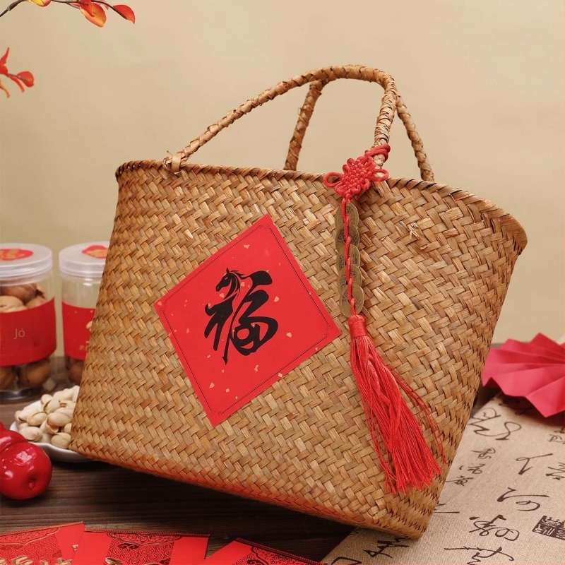Mooncake ajándéktáska bambusz fonott kosárral, Zhejiang eredetű, karton anyag, vintage stílus, termékkód: Mid-autumn festival hand basket