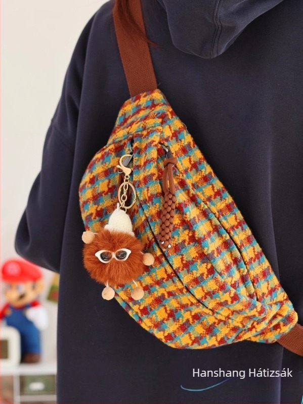 Női japán stílusú csípő táska, 2024-es új modell, könnyű gyapjú crossbody Chanel-stílust idéző