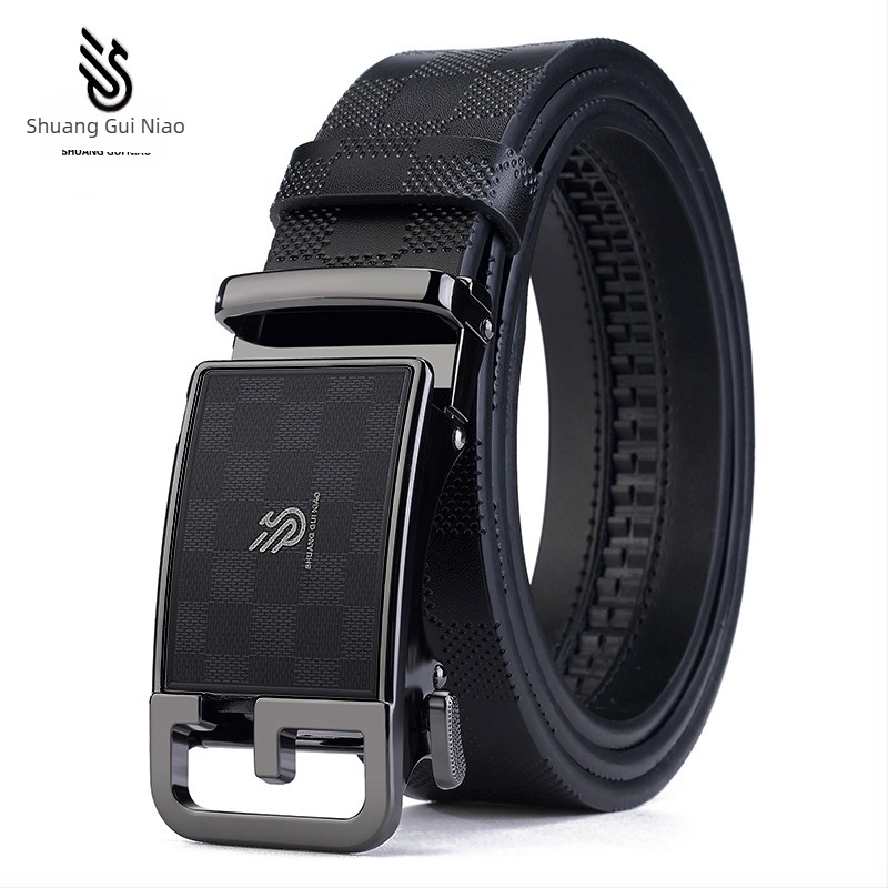 Férfi bőrszíj split bőrből, kockás mintázatú, automata csattal, ötvözet csattal, szélesség 2–4 cm, elektroplatált felület