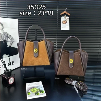 Velúr anyagú váll- és keresztpántos táska, városi minimalist stílus, horizontális négyzet alakú forma, cipzáras zárás.