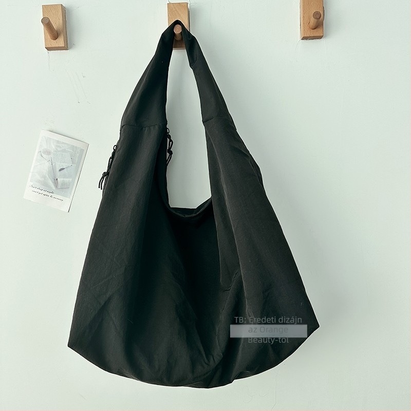 Nylon Tote táska szabadidőre — puha kivitel, poliészter bélés, cipzáras belső zseb, egy vállpánt, koreai stílus