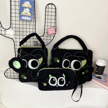 Ultra könnyű keresztpántos táska tabletához és hordozható játékkonzolhoz, bővíthető kapacitás, velúr külső, poliészter bélés, anime minta