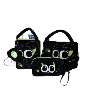 Ultra könnyű keresztpántos táska tabletához és hordozható játékkonzolhoz, bővíthető kapacitás, velúr külső, poliészter bélés, anime minta