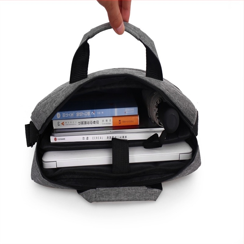 Uniszex nylon laptop válltáska üzleti utazásokhoz, nagy kapacitás, 17 hüvelykes laptop rekesz, cipzár, több zseb, puha fogantyú
