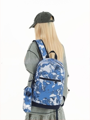 Uniszex utazótáska, vízálló nylonból, 20–35 L kapacitás, 12 hüvelykes laptop-kompatibilitás, csíkos minta
