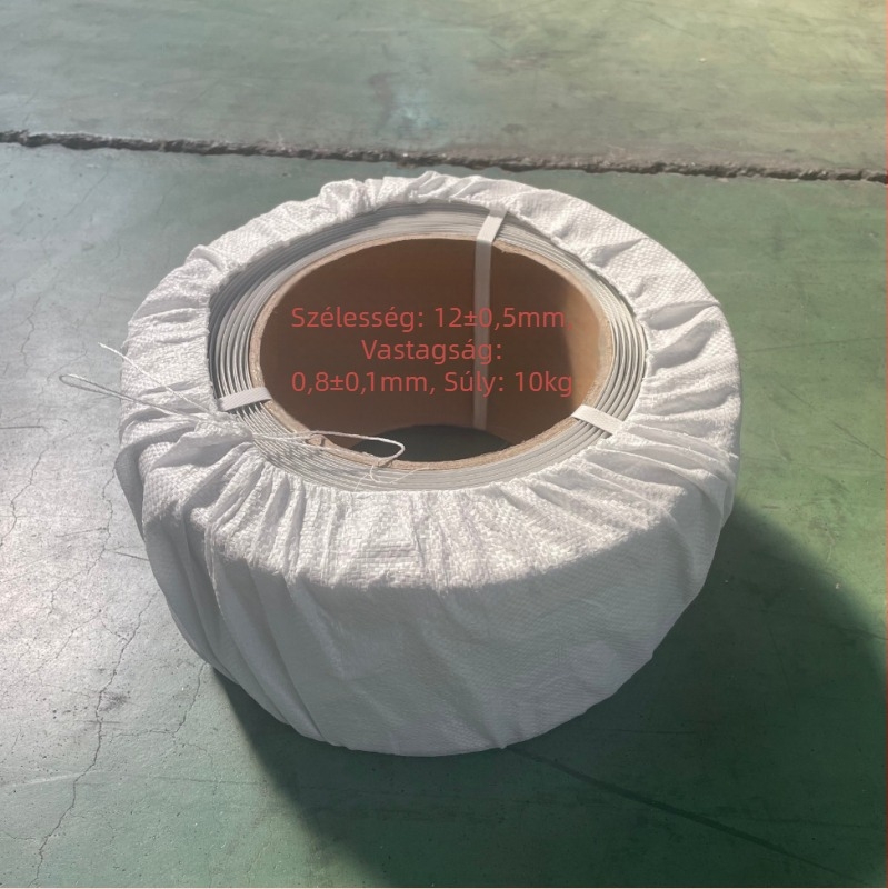 Gép csomagoló szalag Yongsheng, vastagság 0.8 mm, szakítószilárdság 50 kg, súly 10 kg