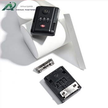 Bőröndzár jelszóval – vámzár műanyagból