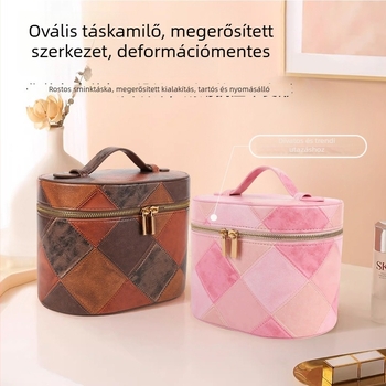 PU bőr sminktáska, ovális alakú, nagy kapacitású, cipzáras nyitás, kockás mintázat