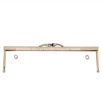 DIY pénztárca keret hardver: fishtail fej és kutya fej profilokkal; lyukak kézzel préselve és csavarokkal (Vas; 2023 tavasz; Táska kiegészítők)