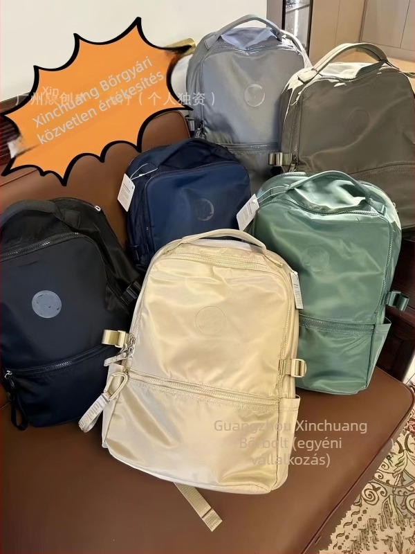 Nylon hátizsák, uniszex, 22L kapacitás, vízálló, 15 hüvelykes laptophoz illeszkedik, görbült vállpántok