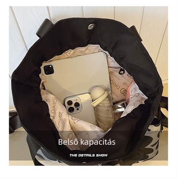 Koreai stílusú húzózsinóros női hátizsák – nejlon, poliészter bélés, egyszínű, görbült vállpántok, egyetemre alkalmas, 2025 ősz