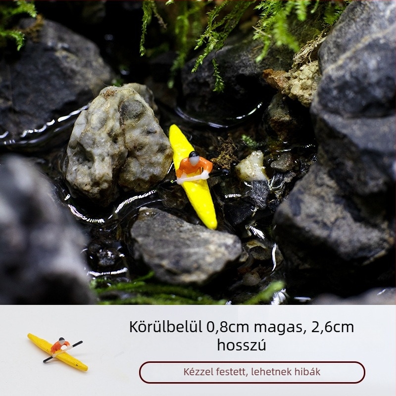 Gyanta kajak figurka – moha mikrotáj dekorációval, modern minimalista stílusú miniatűra (kód 020)