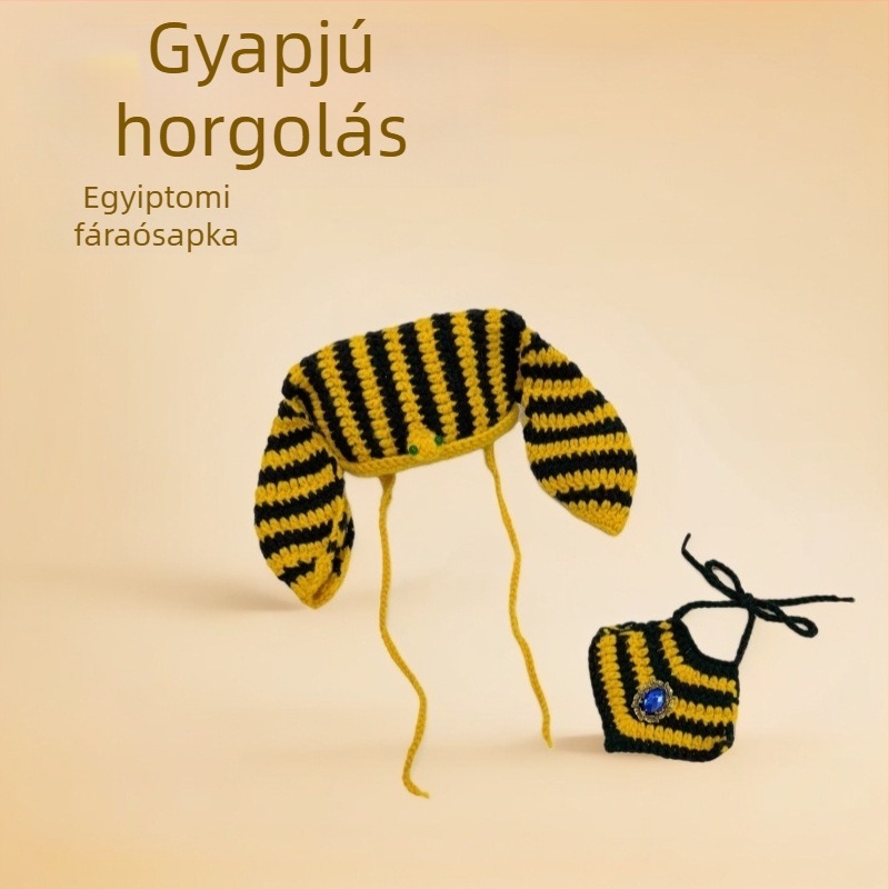 Halloween-kedvencek sapka és bavéta szett, ősi egyiptomi fáraó motívummal, gyapjúból kötve