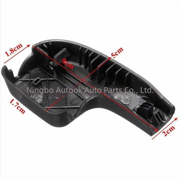 BMW E90/E92/E93 első ablaktörlőkarfedél csipesz 61617138990