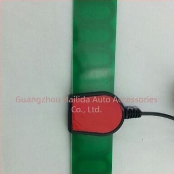 Autó FM antenna, univerzális, plug-in telepítés, 12V, hosszú élettartam
