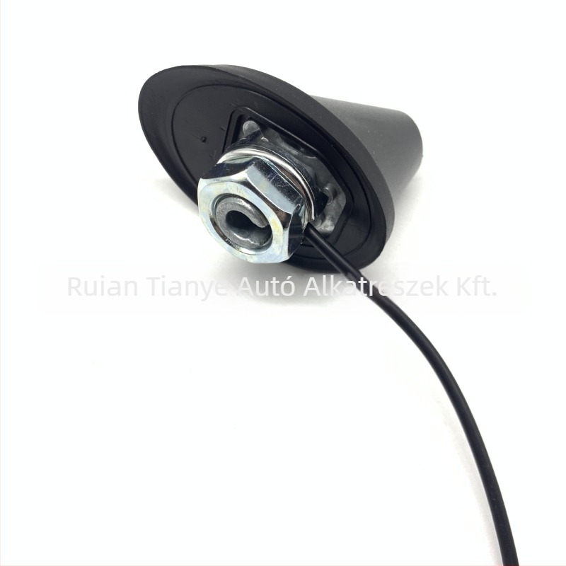 Autó rádióantenna, tetőalap M5, AM/FM, jel erősítés, 12V plug-in, Volkswagen