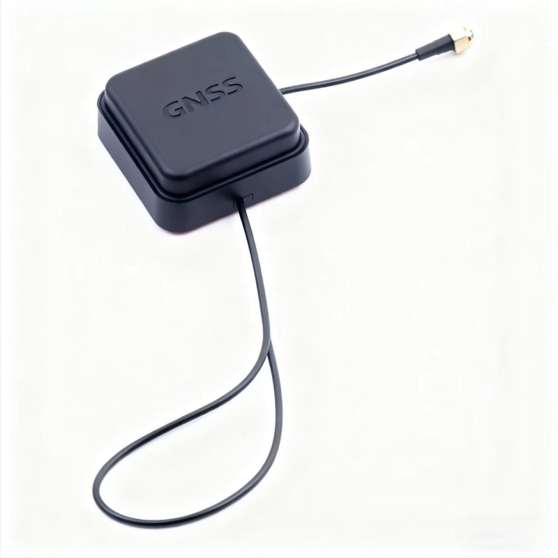 Járműre szerelt GNSS RTK antenna, külső, többfrekvenciás, Beidou kettős üzemmód, két kerámia, nagy nyereségű differenciális navigáció