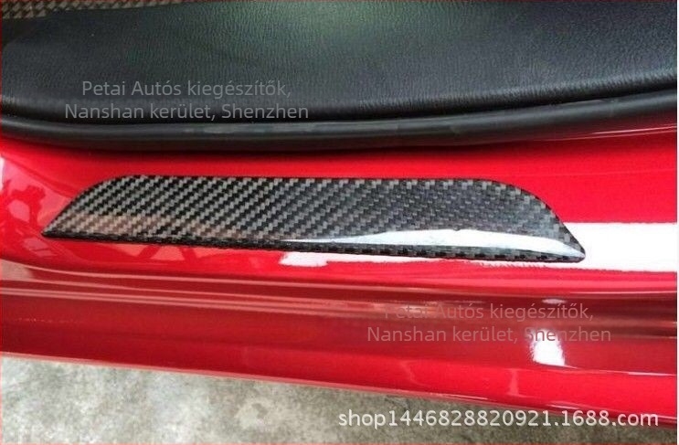 Szénszálas ütközésvédő szalag autóajtókhoz, Peitai Auto Supplies, Guangzhou, általános modellekhez.