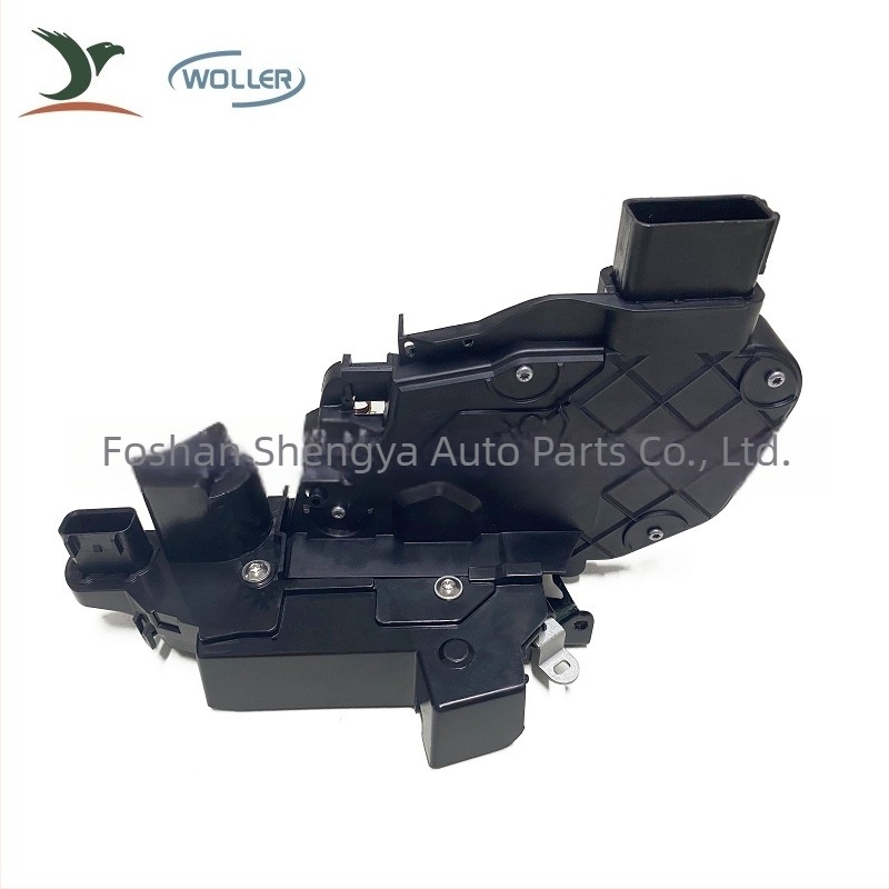 Land Rover Teljes ajtózár központi zár rendszer LR014100 LR013890 LR014101 LR013892