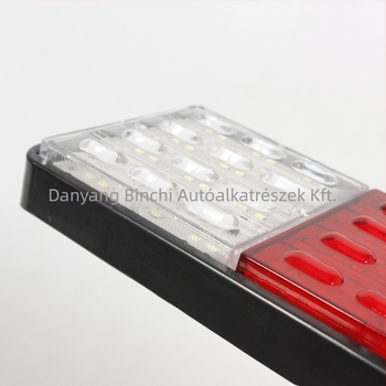 LED hátsó lámpa kamion/trailer modell, 36LED modell, 24V/12V, 0,06 A, 50 000 óra, 1000 lm, 6000K