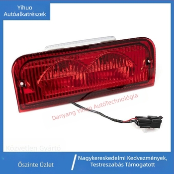 Magas helyzetű féklámpa Ford E-150/E-250-hez – modellek: 6C2Z13A613B, F2UZ13A613B, XC2Z13A613BA, 923-290; 12V, 55W