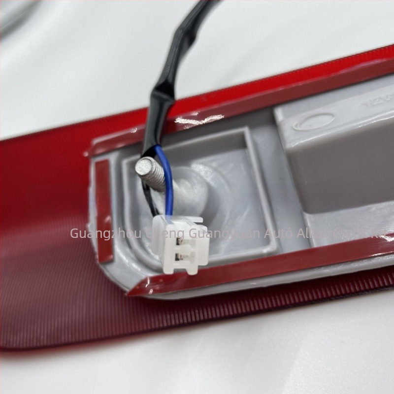 Magasra szerelt LED fékfény 81570-60061 LX470 LC100-hoz