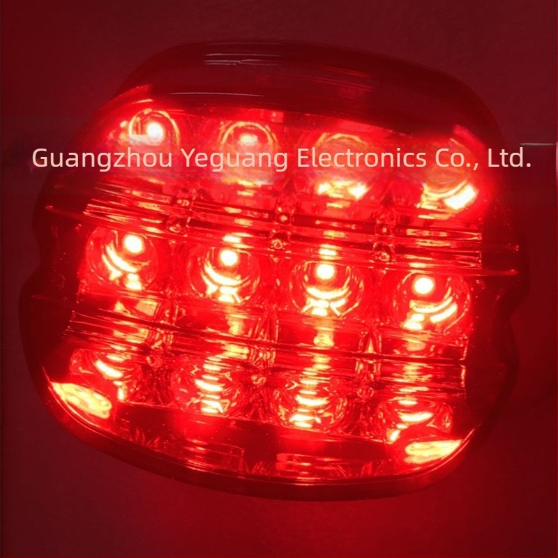 LED hátsó lámpa Harley-motorkerékpárhoz, BGW modell, 12V, műanyag ház