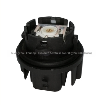 LED féklámpa Toyota Pradohoz, modell 8153660C30, 12V, 1.8W fék / 0.5W hátsó világítás, fényáram 11 lm, élettartam 3000 h