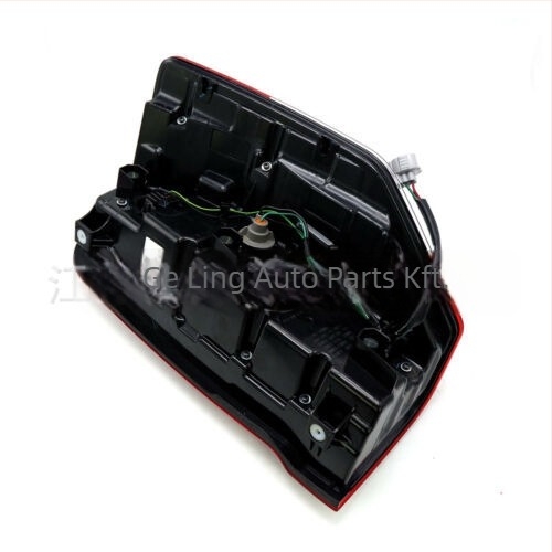 LED hátsó lámpa Mitsubishi TRITON számára — GL-TR19-003 modell, 24W, 12V
