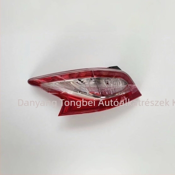LED hátsó lámpa ház Nissan Teana 13-15 | Műanyag | 5000 lm | 5–10 éves élettartam | Teana 13-15 kompatibilis
