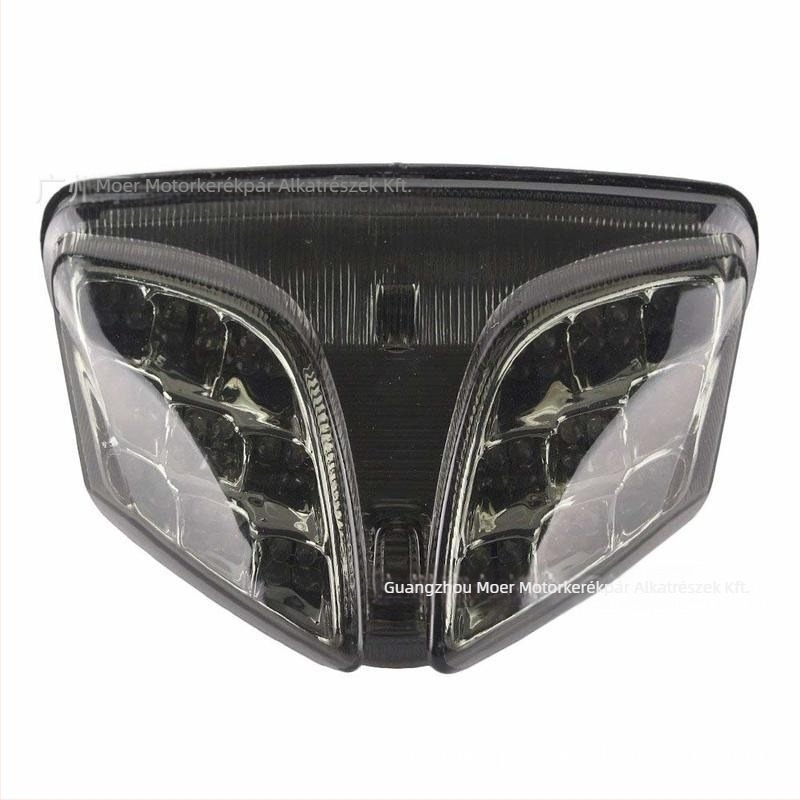 GSX-R 600/750/1000-hez LED hátsó lámpa – integrált hátsó fény és index, MR52673, 12V, LED, ABS, 10000+ óra