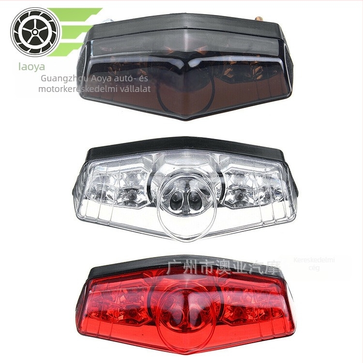 Motorkerékpár hátsó lámpa, négyzet alakú modell, 12V, ABS ház és szalmából készült lámpa