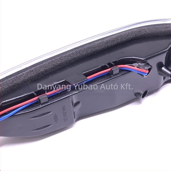 Mercedes-Benz W164/W251 visszapillantó tükör világítás – Youbao, modell 1648200521/0621