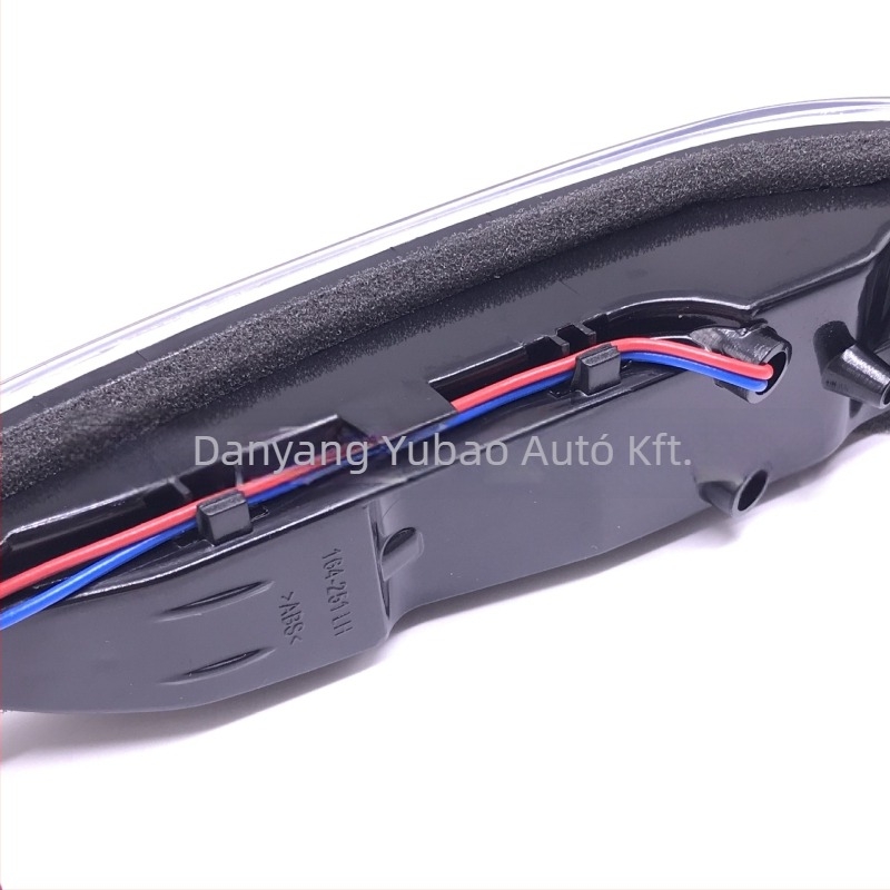 Mercedes-Benz W164/W251 visszapillantó tükör világítás – Youbao, modell 1648200521/0621