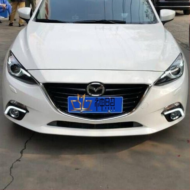 Mazda 3 Axela nappali menetfények — ABS burkolat, 12V, 10W fényforrás, Mazda 3axela modell speciális nappali fények