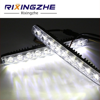 Nagyfényű LED nappali menetfények az autó hűtőrácsához, irányjelzők és 9-LED lencsés ködfények