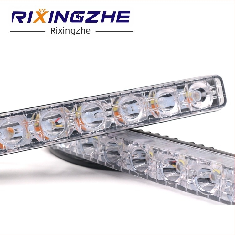 Nagyfényű LED nappali menetfények az autó hűtőrácsához, irányjelzők és 9-LED lencsés ködfények