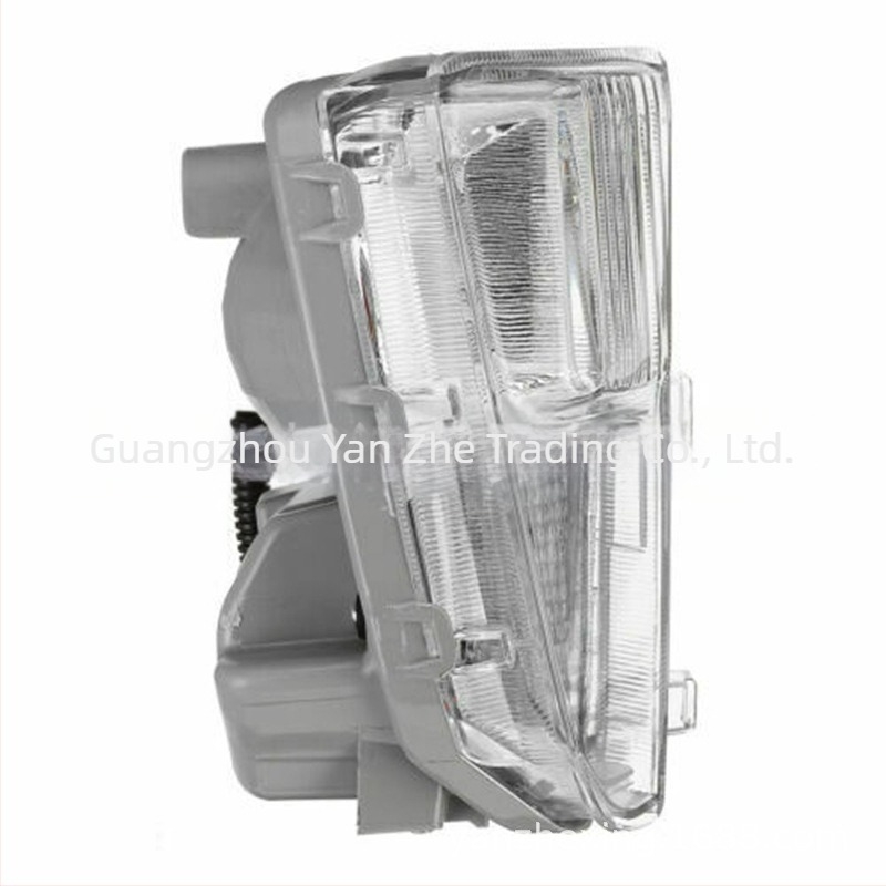 LED nappali menetfény készlet Toyota Prius 2012–2015 modellhez beépített ködlámpákkal