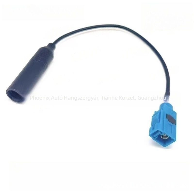 Leewa autó FM antenna adapter kábel Skoda, Volkswagen, Ford, Renault számára – Audió- és videómódosítási vonal, Modell 3077, Tömeg 0,1 kg